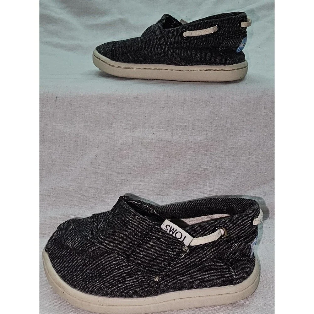 TOMS Kids Slip-On Shoes – Size 4, Black Denim with White Soles
